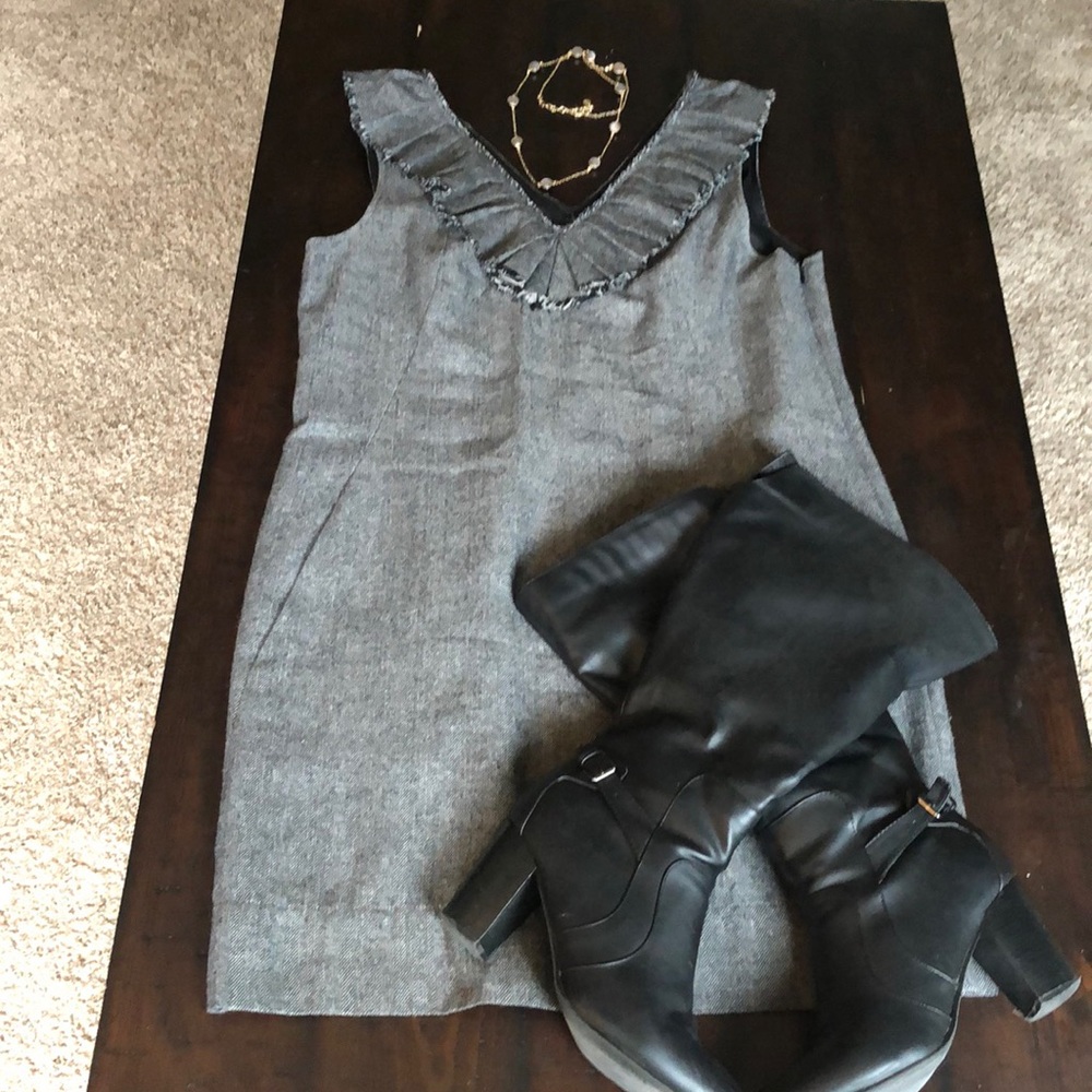 POCKET ALERT!Wool Banana Republic dress w/ pockets